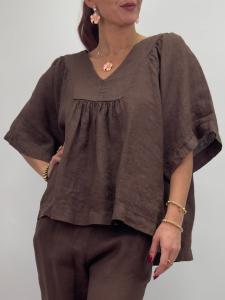 Linnetopp med v-hals, Brun Nova - Gemini     BERÄKNAD LEV: MARS