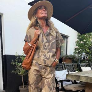 Jacka / Skjorta Camo Natur, Fanny (kort ärm) - Cabana Living    BERÄKNAD LEV: SEP