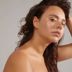 Örhänge Iben Guldpläterad – Pilgrim