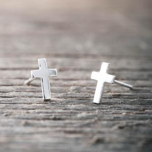 Silverörhängen Kors - by faith