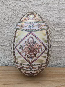 Fabergéägg, Vitt randigt