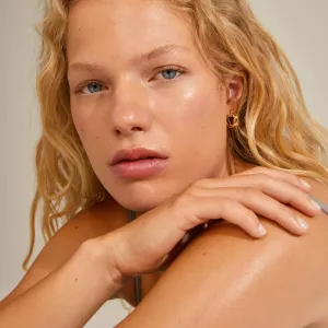 Örhängen Rani Guldpläterade – Pilgrim