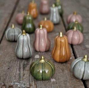 Pumpa, Grön med guldknopp (liten) - Mitt & Ditt