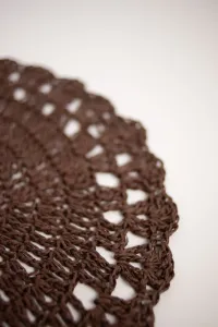 Bordsunderlägg, Brun Filippa (dia: 38 cm)  - Olsson & Jensen