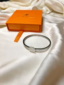 Armband, Stelt silverpläterat - The Shoelace Brand