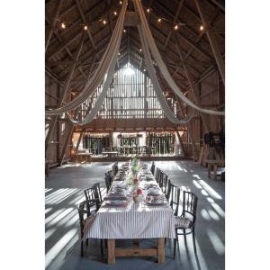 Duk, Randig Sand och Vit, Svea  (140x300cm)