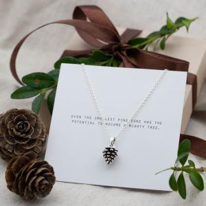 Halsband silver, Kotte - by faith