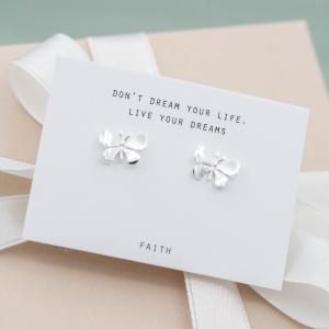 Silverörhängen, Fjäril - by faith