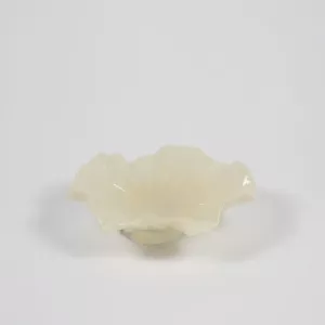 Skål på fot Loa, vanilj - Olsson & Jensen