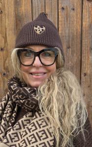 Mössa med leohjärta, Brun Amore - Soulful Fashion