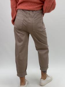 Bomullsbyxa med nitar, Taupe Zelia - Gemini     BERÄKNAD LEV: JAN/FEB