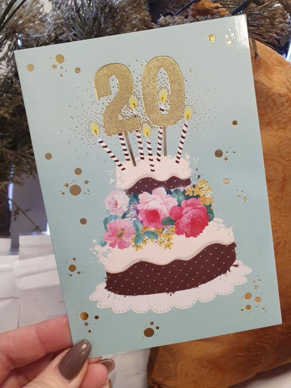 20 - Kort med guldiga siffror och en härlig tårta, Pictura