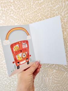 Grattis - kort med buss och djur, Pictura