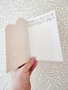 Happy Birthday med svart piano och noter - dubbelt kort, Pictura