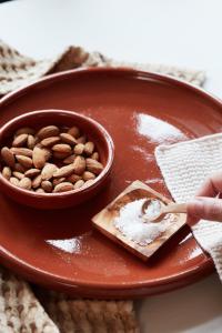 Miniskål i olivträ - Ib Laursen