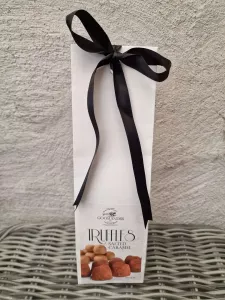 Chokladtryfflar Salt Karamell, Vit med svart band, 200 g - Gooslander