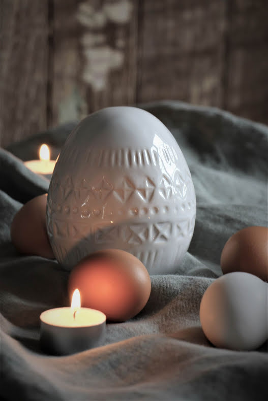 Maja - Bohemian decor egg (9x11 cm)