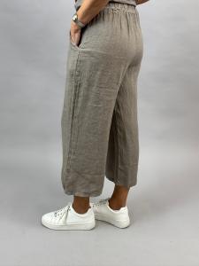 Linnebyxa Culotte Taupe, Vivi - Mix by Heart     BERÄKNAD LEV: APRIL
