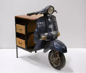 Yuri Bord Med lådor & gammal skoterfront - Trademark Living