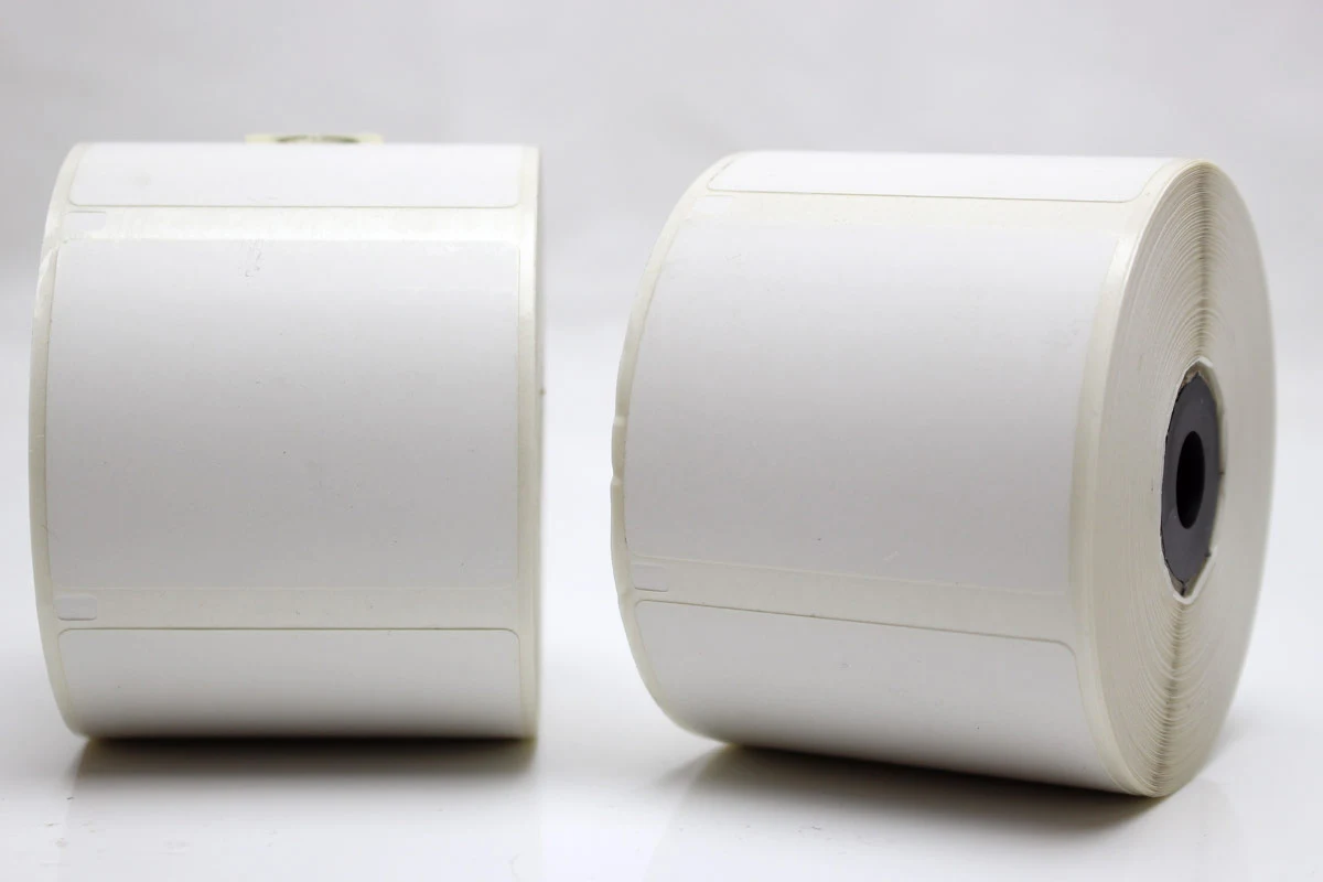 Etiketter, Rulle, DT, 56x45Ø12,7/25,4 mm, 600 st/rulle