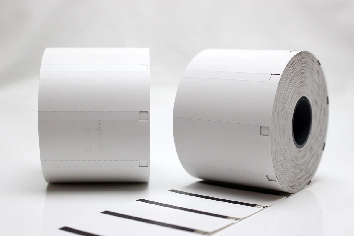 Hyllkantsetiketter, Rulle, DT, Läsmärke (Blackmark), 60x24Ø25,4 mm, 1000 st