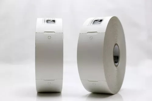 Etikettrulle, Häng-tag med hål, DT, Perf, 32x57Ø25,4 mm, 600 st/rulle