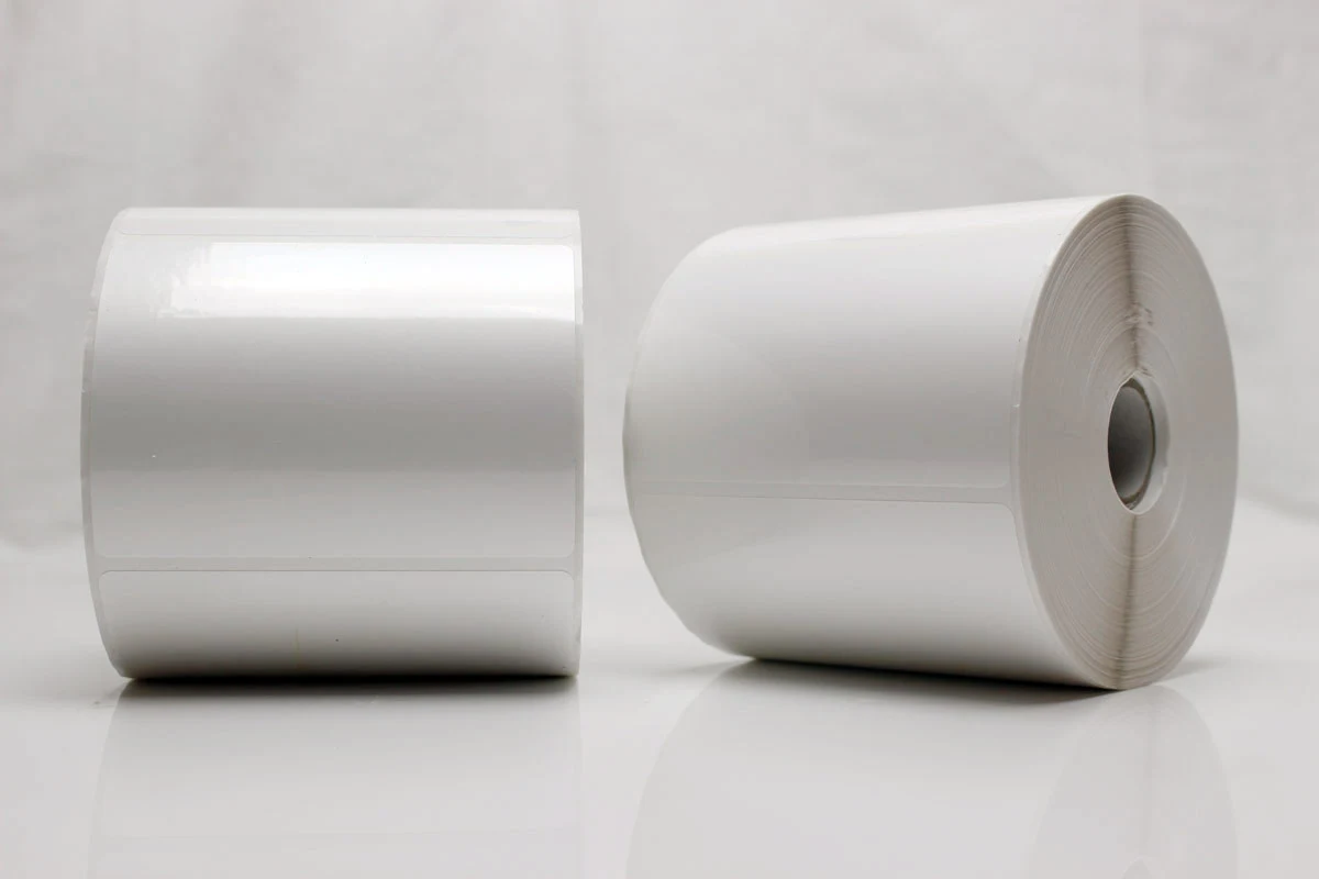 Etiketter, Rulle, TT, Plast, Zebra Z-Ultimate 3000T, 102x76Ø25,4 mm, 930 st/rulle