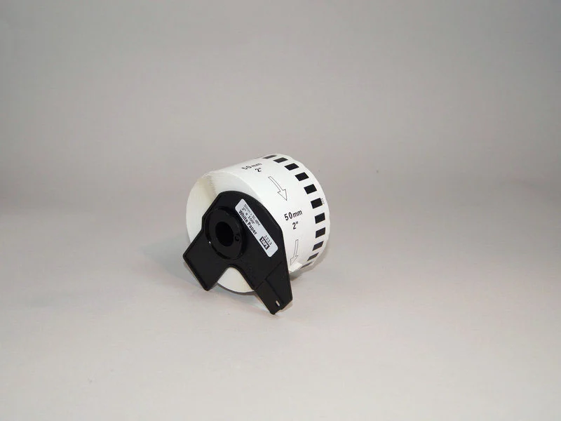 Etiketter för Brother-skrivare, 50 mm bred, 30 meter lång