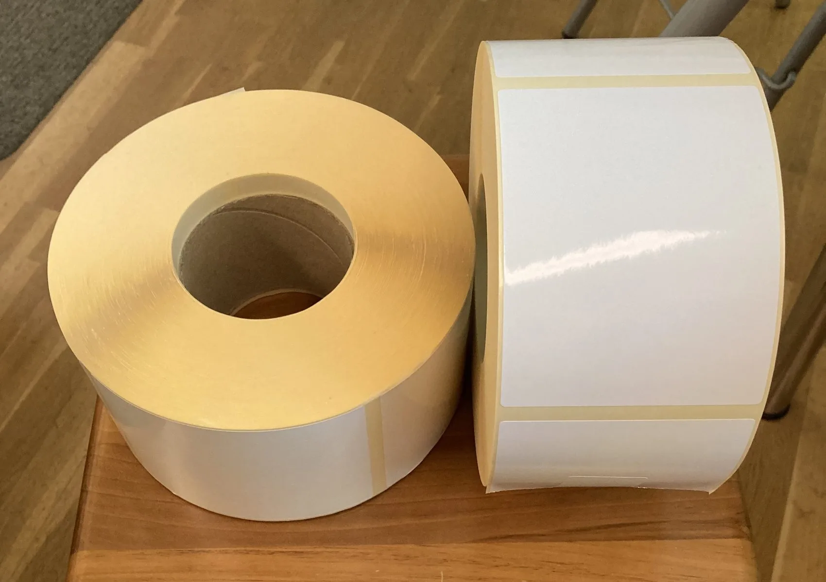 Etikettrulle, Jetgloss, 90x120Ø76 mm, 1000 st/rulle