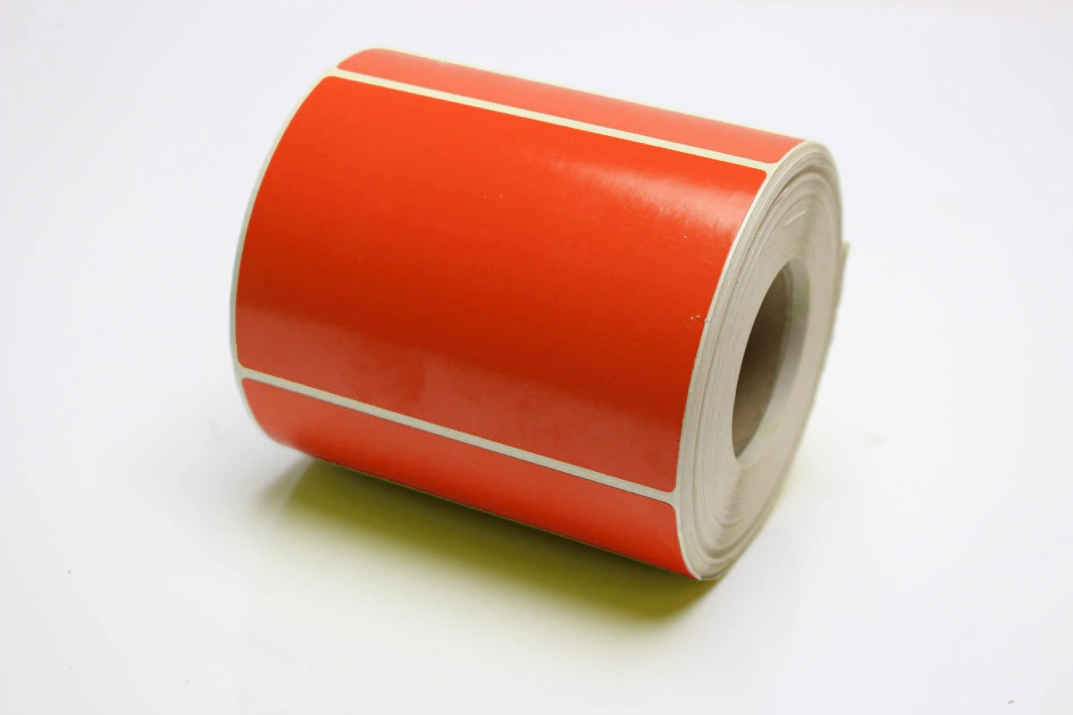 Däcketikett, Starkt specialklister, Röd, TT, Perforerad, 100x74Ø40 mm, 500 st/rulle