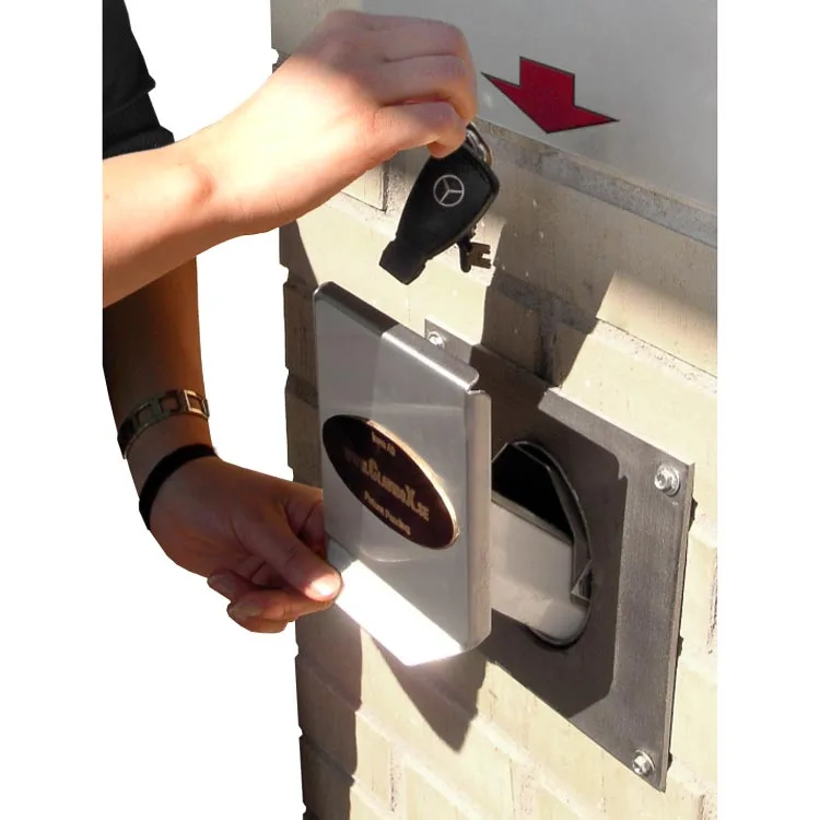 Nyckelskåp med nyckelinkast från utsidan, DropSafe