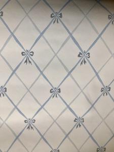 Tapet EdholmaGård, från äldrelager