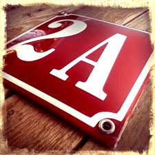 Emaljskylt/husnummerskylt 12x12 cm