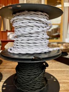 Tvinnad elsladd/ elkabel/ ojordad