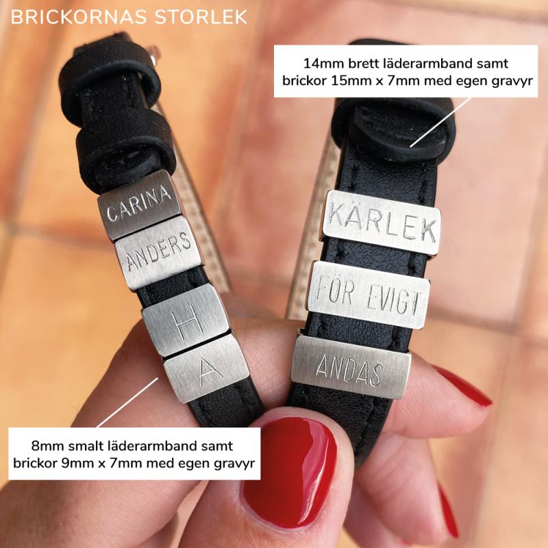 Extra BRICKA MED EGEN GRAVYR - Namn / datum / s...