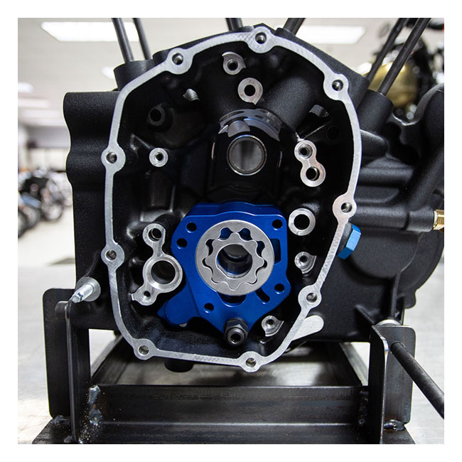 S&S, OIL PUMP AND CAM PLATE SUPPORT KIT. OIL COOLED MODELS