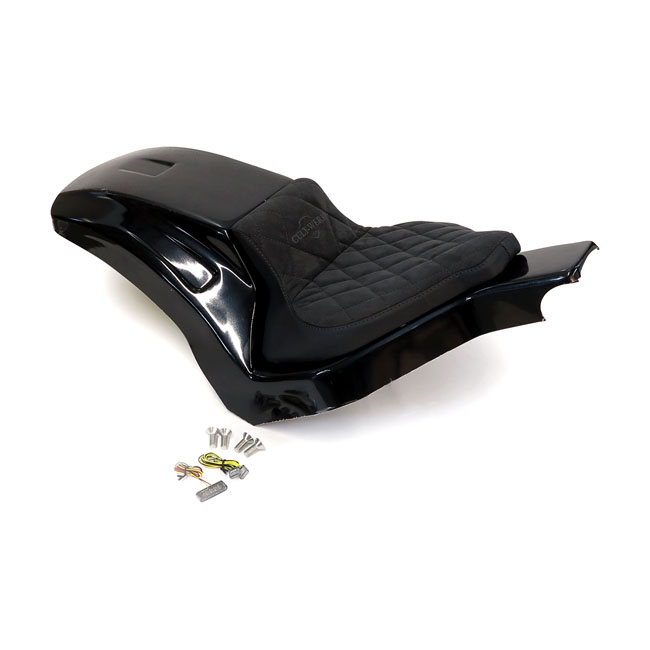 Cult-Werk, Softail wide fender kit 'Racing'. Solo seat