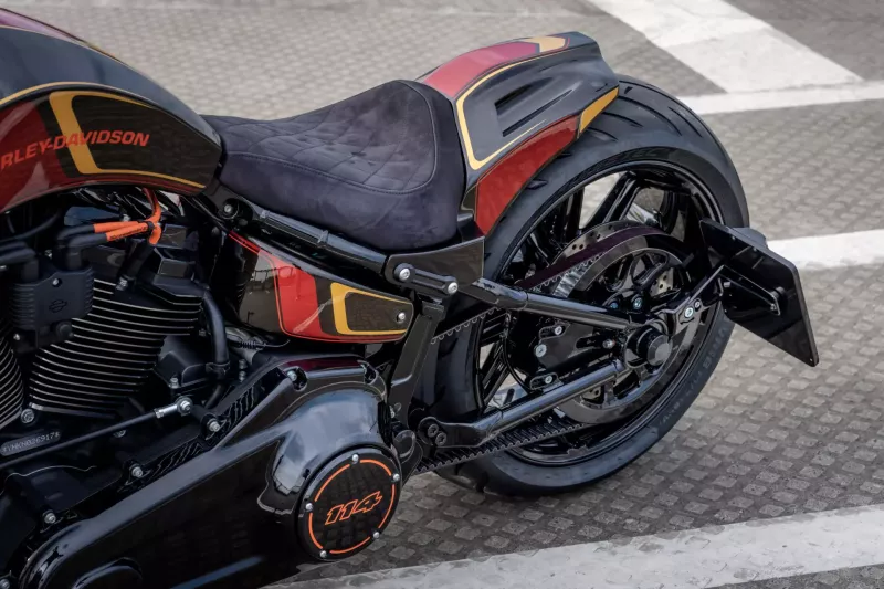 Bakskärm GFK GP-Style 18"