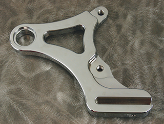 Okfäste bak FXST 84-99 kromat