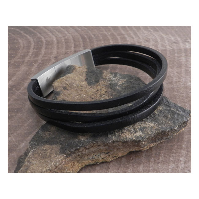 Amigaz Leather 3-Row Adjustable bracelet