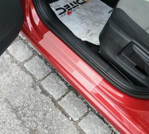 Utskuren lackskyddsfilm till insteg dörr 77-1031