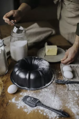 Karabo Sockerkaksform 25 cm Kolstål