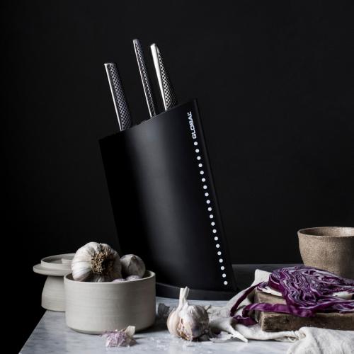 Global Knivblock för 9 knivar och skärpstål Svart