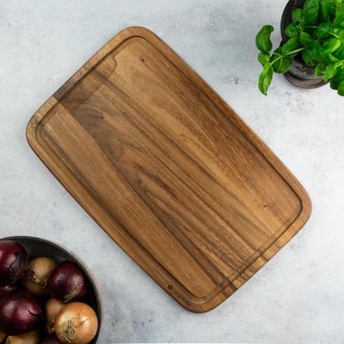 Trancherbräda i akacia 36 x 23 cm