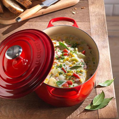 Signature Gjutjärnsgryta rund 26 cm 5,3 L Cerise