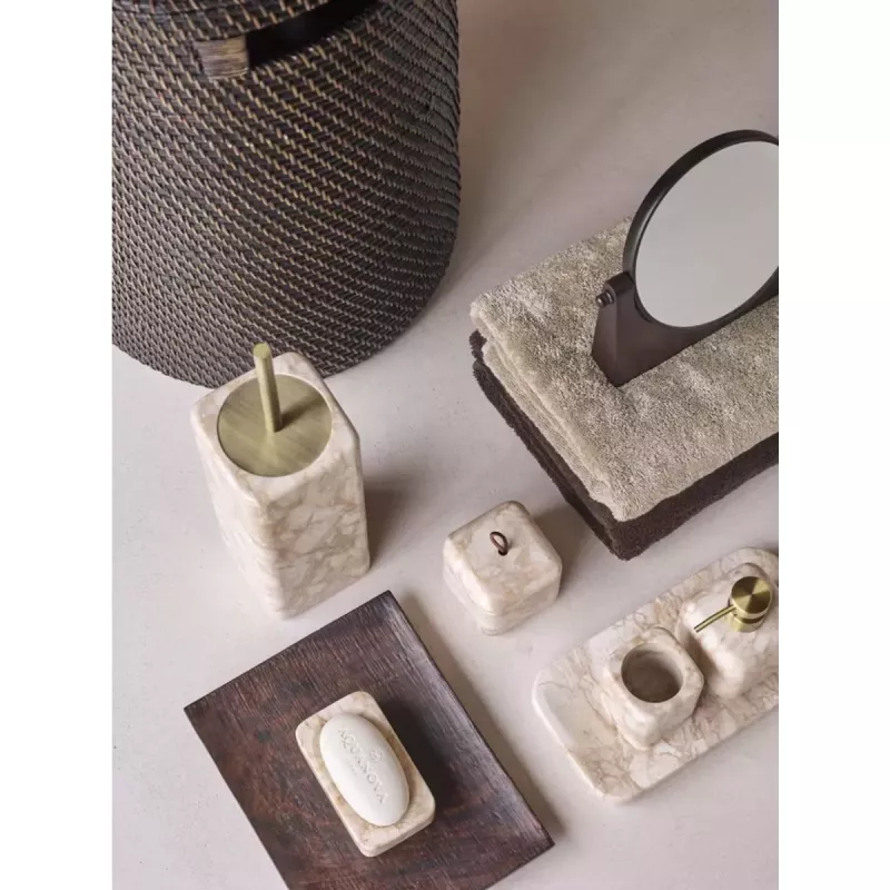 Blake - Beauty box - Desert