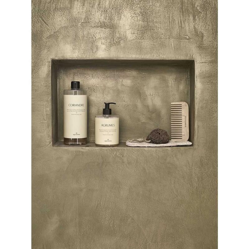 Aquanova liquid soap Paris