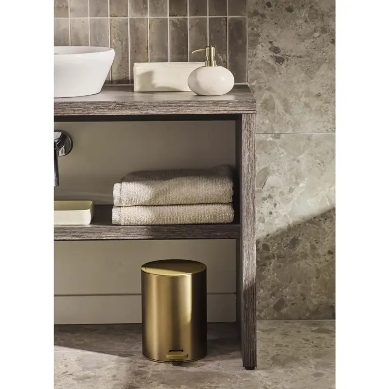 Aquanova Raf pedalhink Golden 3 L med soft-close