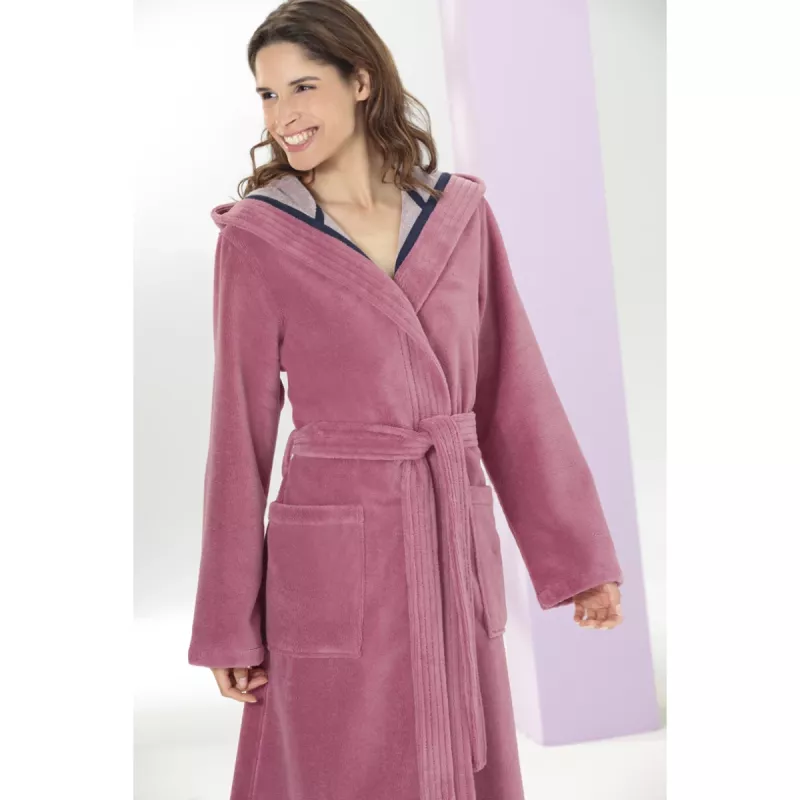 Women’s Reversible Hooded Bathrobe Berry Pink