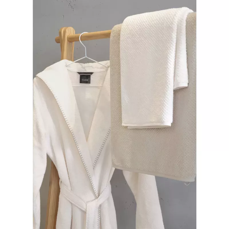 Women’s Lightweight Hooded Bathrobe Natural